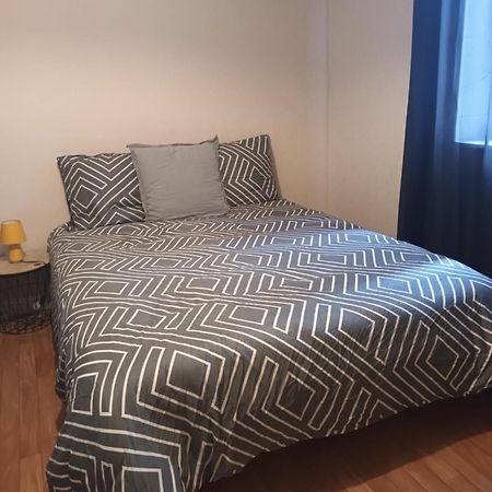 Maison Meublee Avec Parking Μουλέν Εξωτερικό φωτογραφία